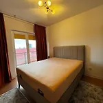 Cozy North View By Chr Luxury Propery *