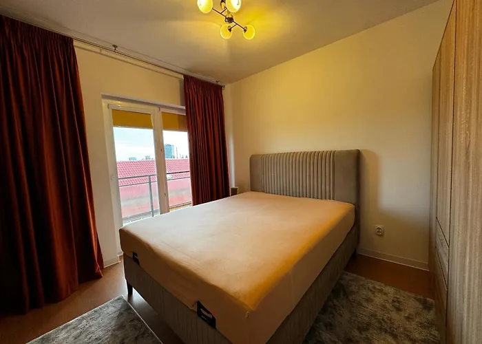 Cozy North View By Chr Luxury Propery *